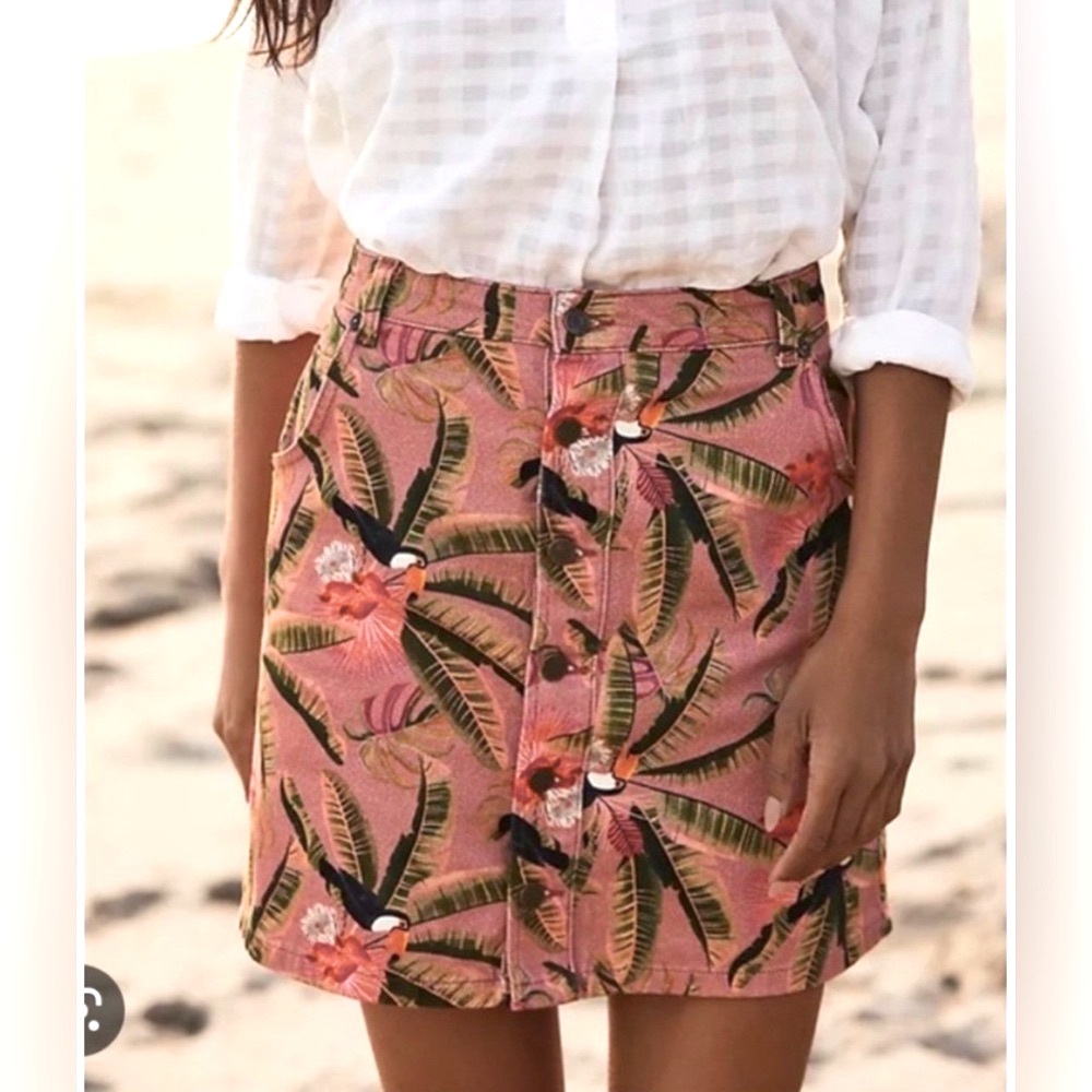 FARM RIO for Anthropologie Button Front Denim Mini Skirt. Size Small